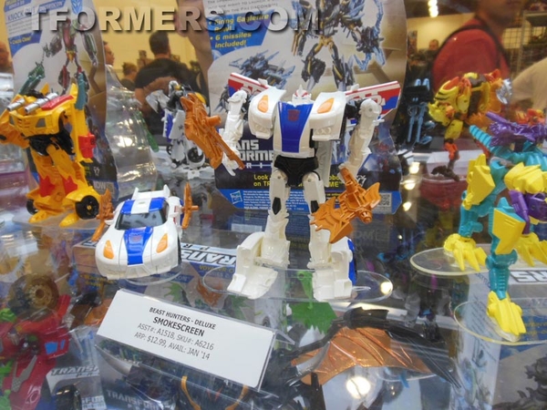 Botcon 2013   Transformers Beast Hunters 2014 New Figures Display  (36 of 69)